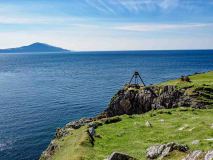 9achill301