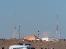 und langsam beginnt die Rakete zu steigen